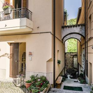esterno Bed and Breakfast Un Tempo in Piazza a Isola del Gran Sasso a Teramo in Abruzzo