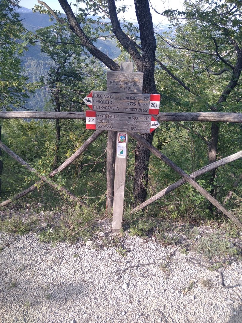 foto-del-percorso-anello-tossicia-cerqueto-bike-nella-valle-del-gran-sasso-in-abruzzo-a-teramo