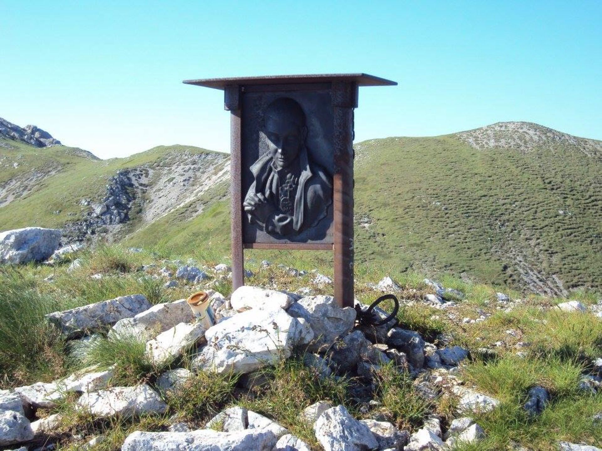 Escursioni In Vetta Nella Valle Siciliana Partendo Da San Pietro E Arrivando A Pizzo San Gabriele Foto 3