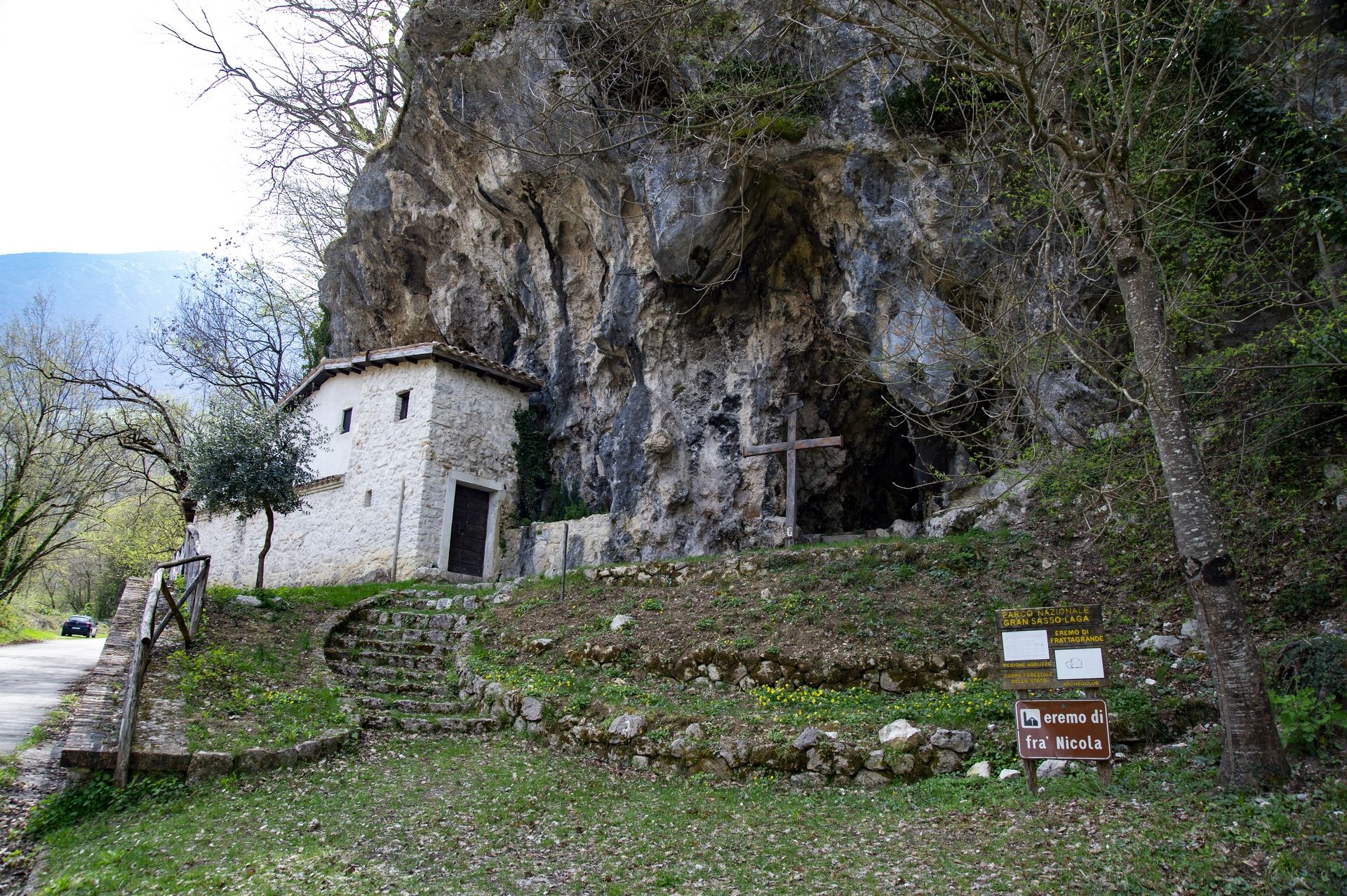 Eremo di Fra Nicola a Pretara frazione di Isola del Gran Sasso nella Valle Siciliana del Gran Sasso a Teramo in Abruzzo