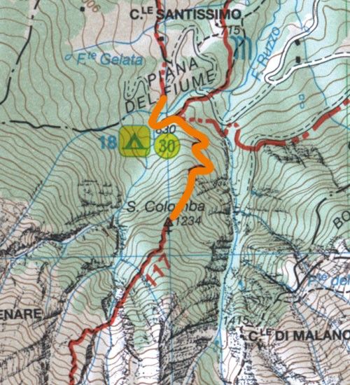 Santa Colomba Pretara Piane Del Fiume nella Valle del Gran Sasso a Teramo in Abruzzo