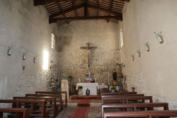 interno del comune di Castelli a Teramo in  Abruzzo del Gran Sasso D'Italia