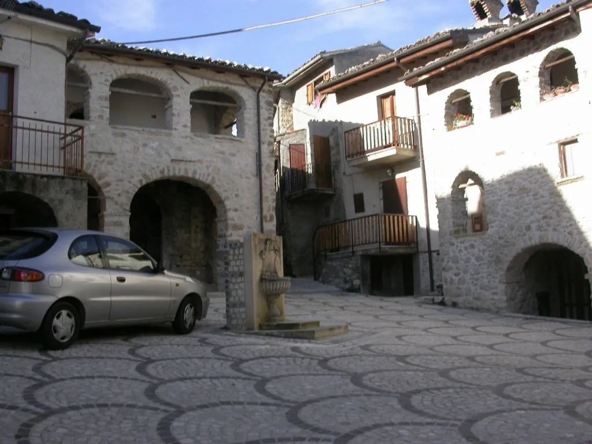 Borgo Di San Pietro Una Piazza Del Paese Nella Valle Siciliana