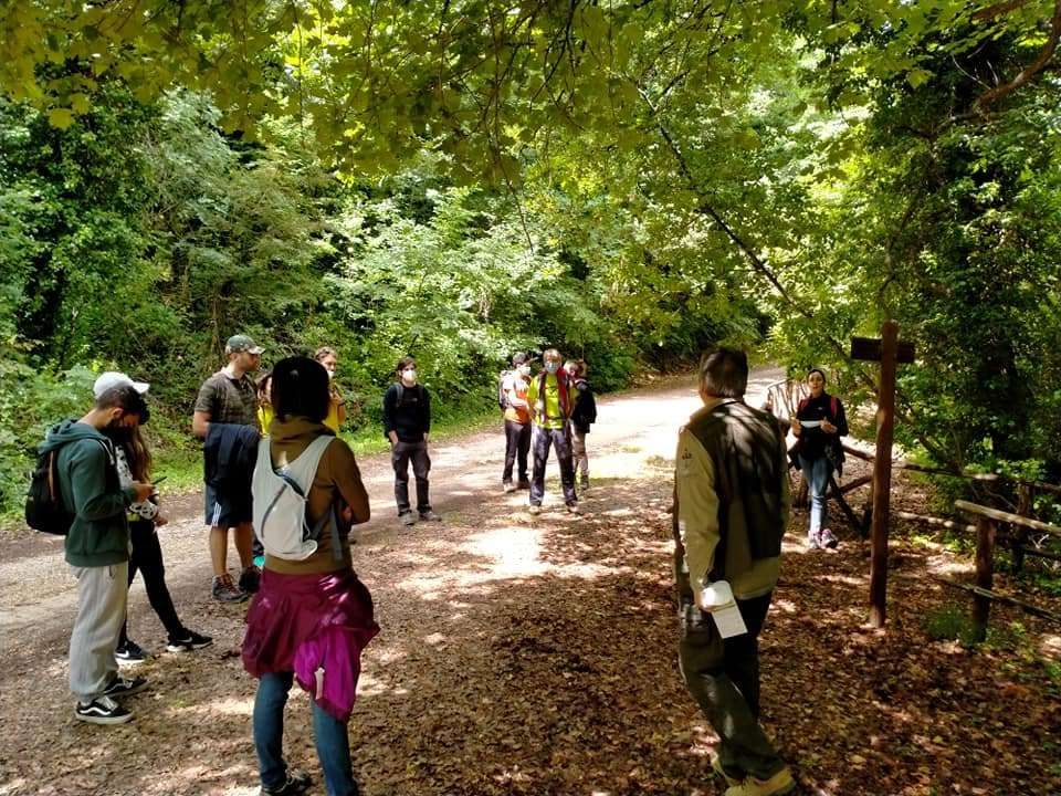 meeting all'aperto per l'educazione alla sostenibilità per le scuole