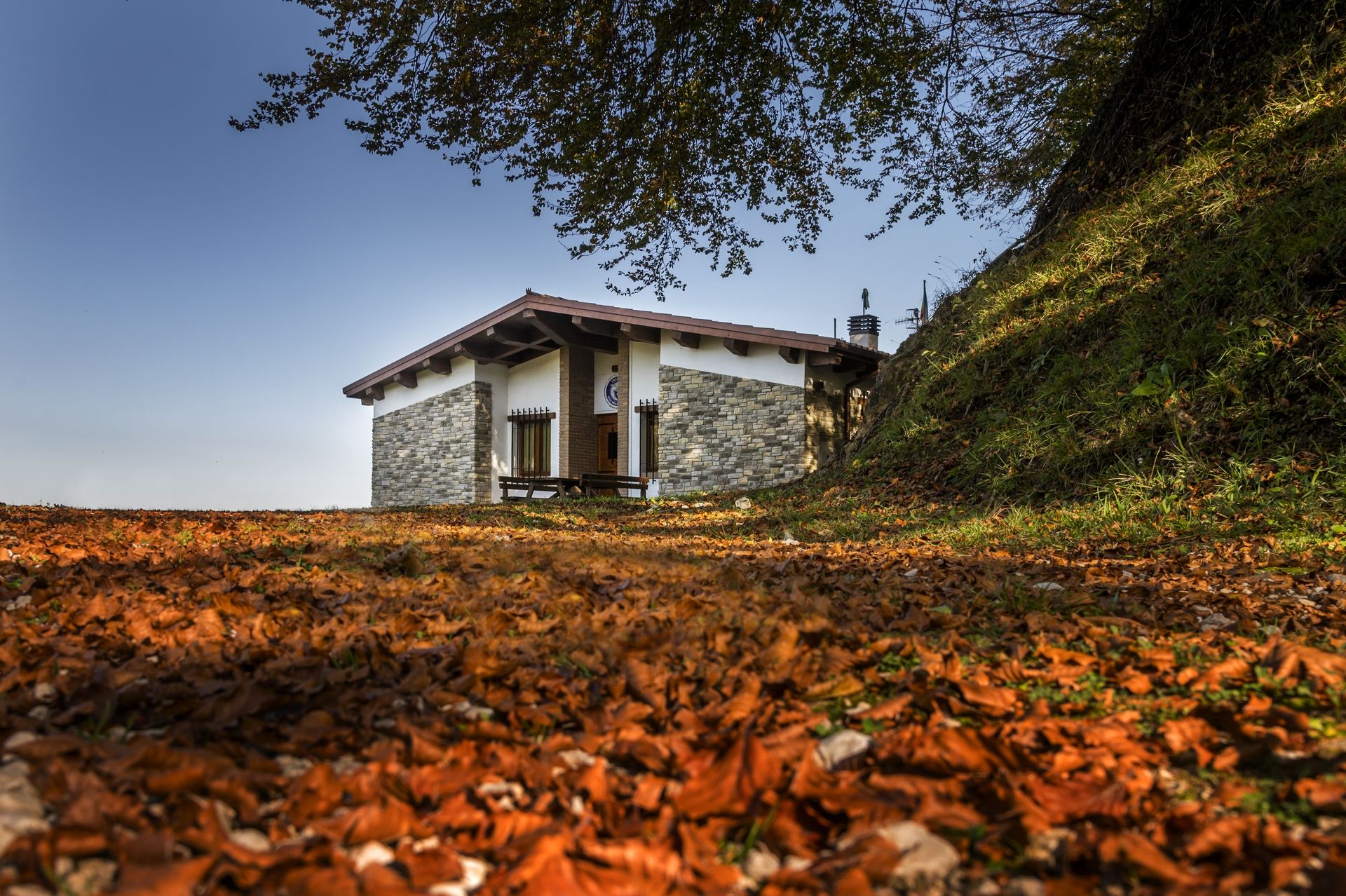 rifugio Enrico Faiani nel comune di Castelli a Teramo in Abruzzo del Gran Sasso D'Italia