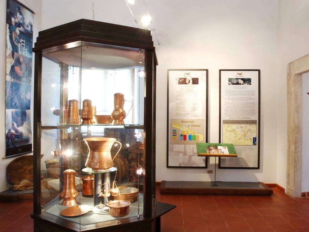 Museo delle genti del Gran Sasso al Palazzo Marchesale di Tossicia a Teramo in Abruzzo del Gran Sasso D'Italia
