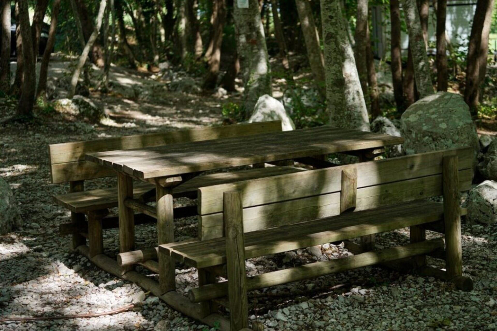 panchine Piane del Fiume a Teramo in Abruzzo nella valle del Gran Sasso