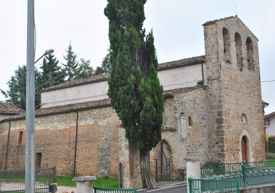 Chiesa di San Giorgio ad Ornano nel comune di Colledara nella Valle Siciliana del Gran Sasso a Teramo in Abruzzo